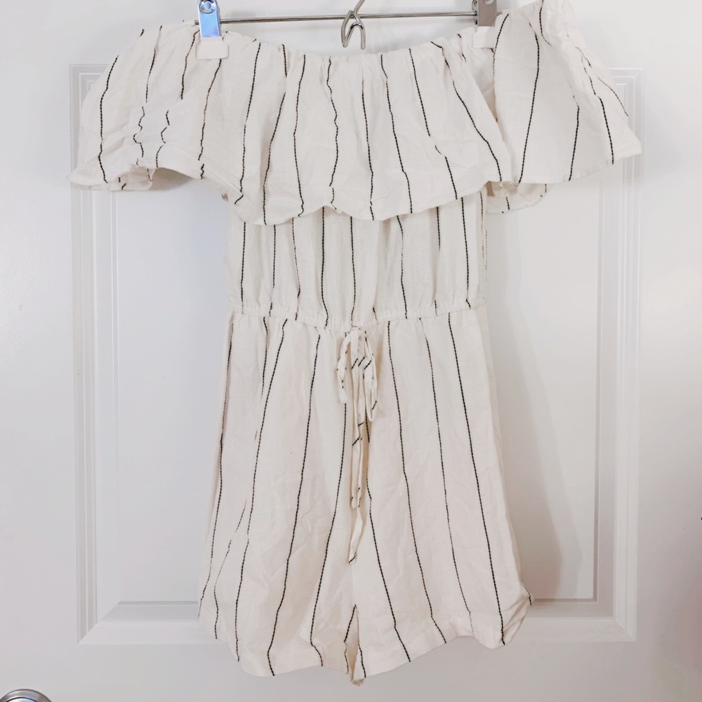 *Like New* White & Black Striped Romper